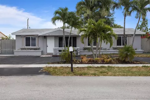1418 SW 50th Ave, Fort Lauderdale, FL 33317
