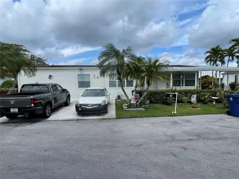 19800 SW 180th Ave UNIT 333, Miami, FL 33187