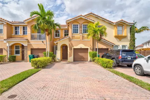 988 NW 99th Ct #988, Miami, FL 33172