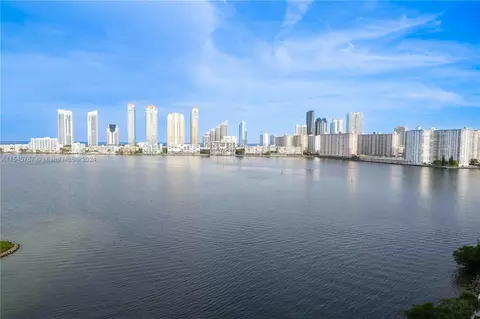 4000 Island Blvd #1206, Aventura, FL 33160