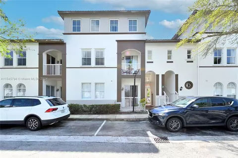 4425 SW 160th Ave #207, Miramar, FL 33027