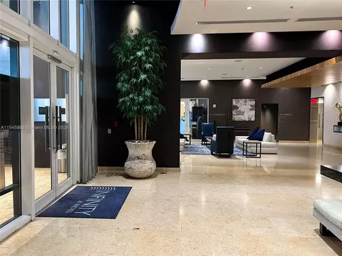 Entry Way - 60 SW 13th St #4013, Miami, FL 33130 photo 1 of 2
