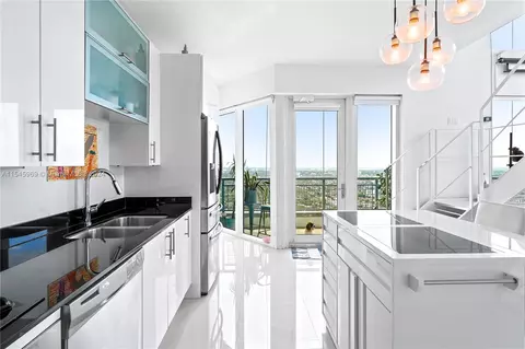 Kitchen - 60 SW 13th St #4013, Miami, FL 33130 photo 3 of 3