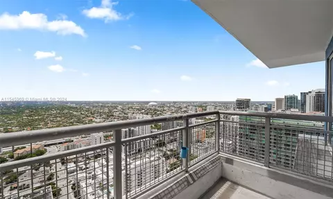 Other - 60 SW 13th St #4013, Miami, FL 33130 photo 7 of 9