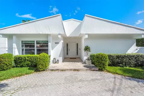 9009 Hawthorne Ave, Surfside, FL 33154 photo 2