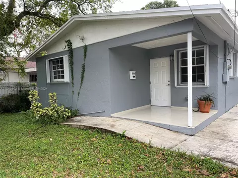3636 Oak Ave, Miami, FL 33133