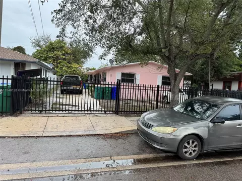 5715 NW 5th Ave, Miami, FL 33127