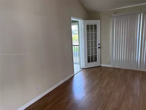 4088 N Pine Island Rd #413, Sunrise, FL 33351