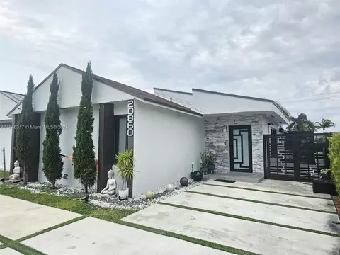 20860 SW 121st Ave, Miami, FL 33177