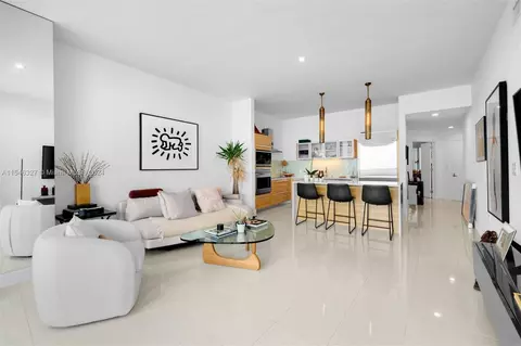 2020 N Bayshore Dr #3308, Miami, FL 33137