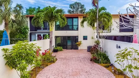 10485 SW 78th St #10485, Miami, FL 33173