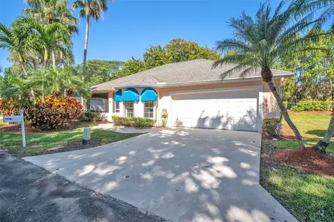 1945 SE 5th Ter, Homestead, FL 33033