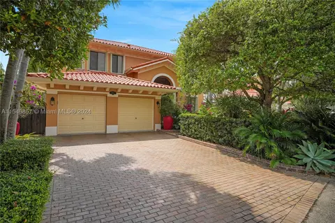 7746 SW 193rd Ln, Cutler Bay, FL 33157