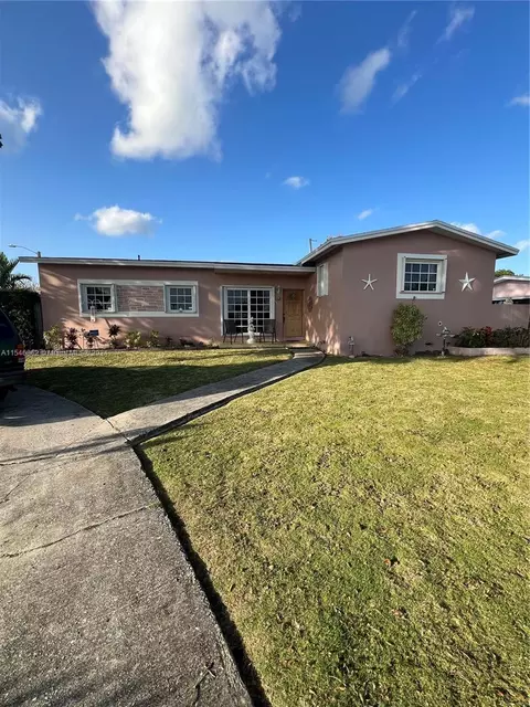 12481 SW 190th St, Miami, FL 33177