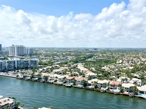 2101 S Ocean Dr #2606, Hollywood, FL 33019