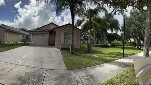 1946 SE 10th St, Homestead, FL 33035