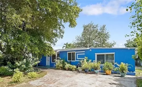 3620 SW 36th St, West Park, FL 33023