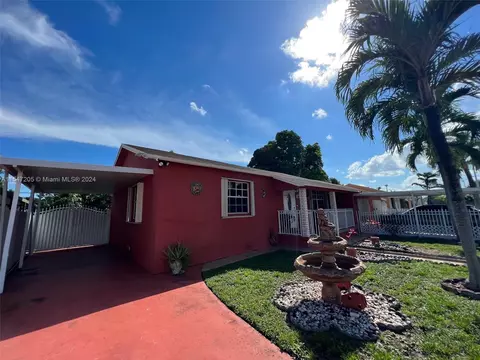 Exterior - 740 E 6th Pl, Hialeah, FL 33010 photo 7 of 11