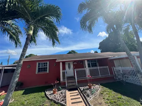 Exterior - 740 E 6th Pl, Hialeah, FL 33010 photo 2 of 11