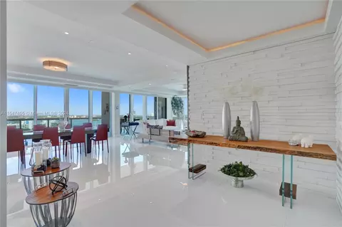 10101 Collins Ave #20A, Bal Harbour, FL 33154