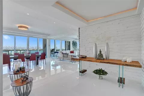 10101 Collins Ave #20A, Bal Harbour, FL 33154