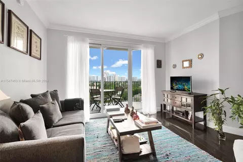 19900 E Country Club Dr #1007, Aventura, FL 33180