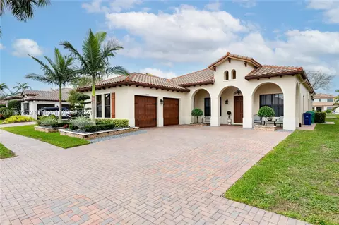 2852 NW 84th Ter, Cooper City, FL 33024