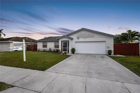 16626 SW 299th Ter, Homestead, FL 33033