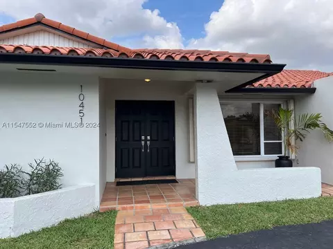 10451 SW 21st St, Miami, FL 33165