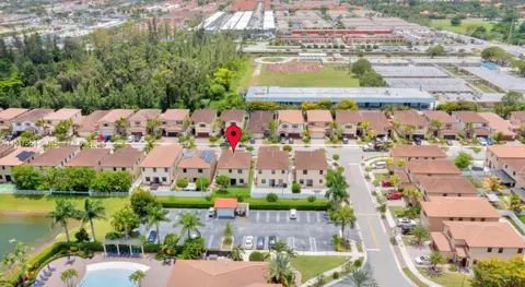 View/Area - Undisclosed, Hialeah, FL 33018 photo 3 of 6