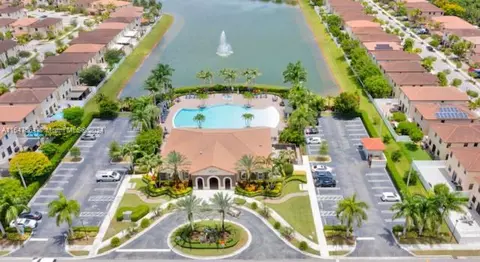 View/Area - Undisclosed, Hialeah, FL 33018 photo 5 of 6