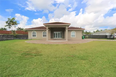 16255 SW 275th St, Homestead, FL 33031
