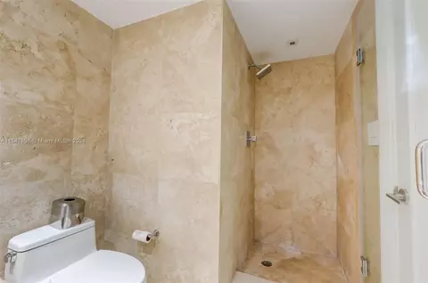 Undisclosed, Key Biscayne, FL 33149 photo 11