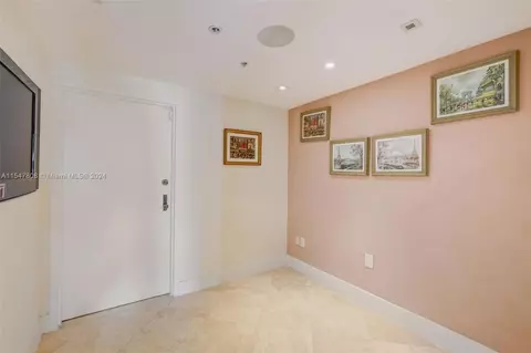 Undisclosed, Key Biscayne, FL 33149 photo 21