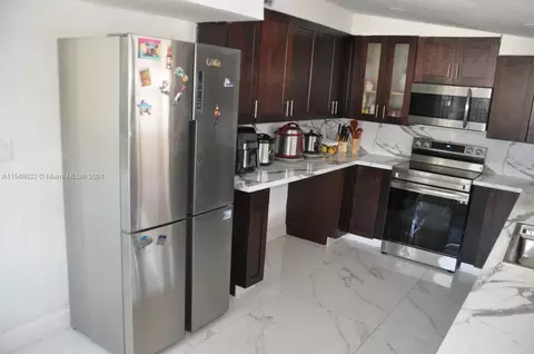 632 E 56th St, Hialeah, FL 33013 photo 13