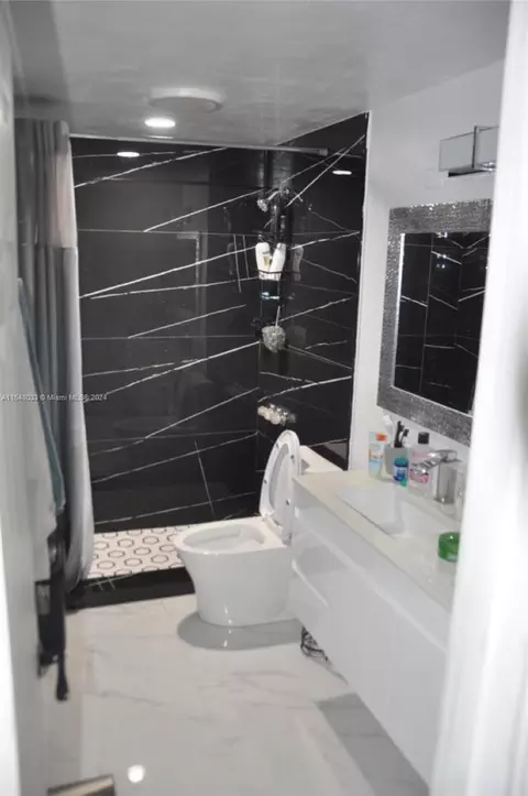 632 E 56th St, Hialeah, FL 33013 photo 25