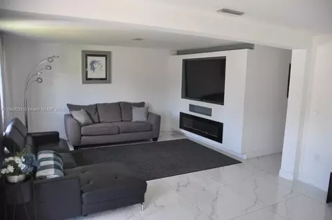 632 E 56th St, Hialeah, FL 33013 photo 5