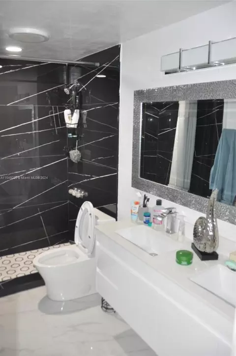 632 E 56th St, Hialeah, FL 33013 photo 16