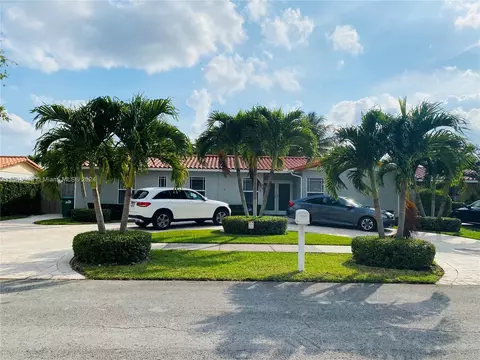 10800 SW 67th Dr, Miami, FL 33173