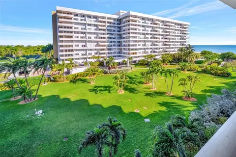 Undisclosed, Key Biscayne, FL 33149 photo 37