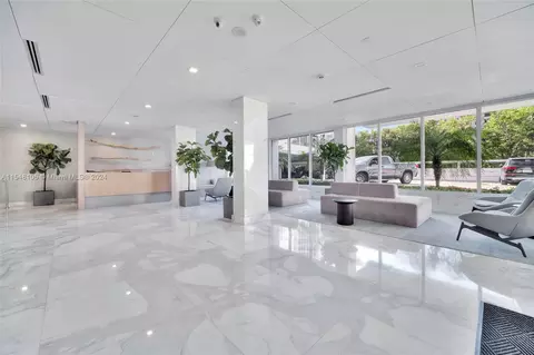 Undisclosed, Key Biscayne, FL 33149