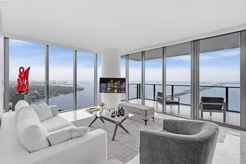 3131 NE 7th Ave #4206, Miami, FL 33137