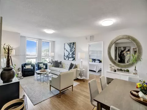 610 W Las Olas Blvd #316N, Fort Lauderdale, FL 33312