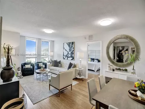 610 W Las Olas Blvd #316N, Fort Lauderdale, FL 33312