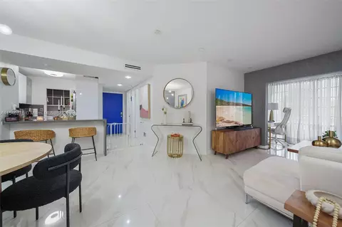 9703 Hammocks Blvd #101, Miami, FL 33196 photo 3