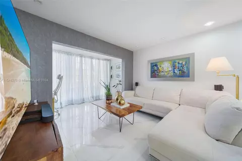 9703 Hammocks Blvd #101, Miami, FL 33196 photo 4