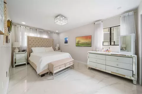 9703 Hammocks Blvd #101, Miami, FL 33196 photo 11