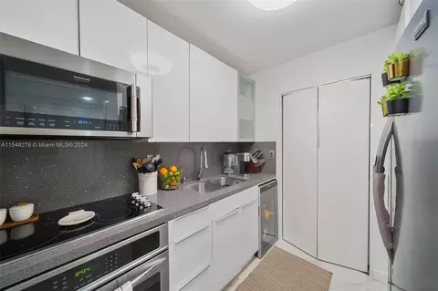 9703 Hammocks Blvd #101, Miami, FL 33196 photo 8