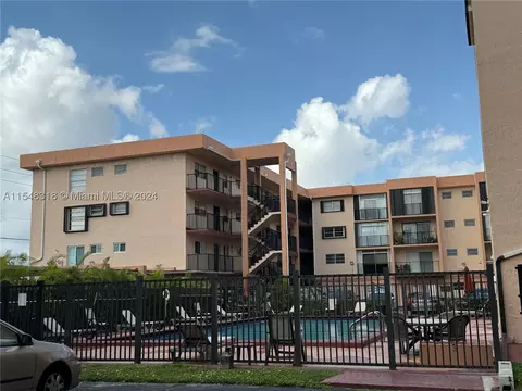 1855 W 60th St #345, Hialeah, FL 33012