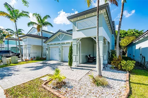 320 NE 36th Ave Rd, Homestead, FL 33033